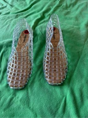 Jelly shoes